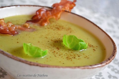 Soupe aux Choux de Bruxelles et Lard Grillé