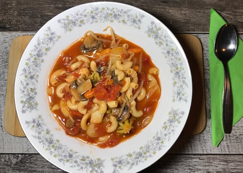 Soupe aux Tomates et Légumes (Le vide frigo du Vendredi)