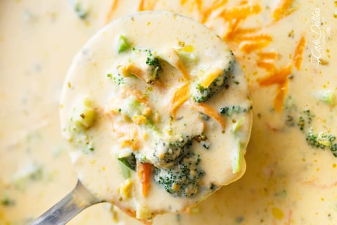 Soupe Crémeuse Brocoli du Cheddar Facile à Faire