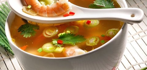 SOUPE DE CREVETTES À LA THAÏLANDAISE