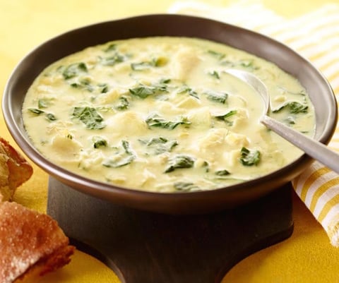 Soupe de Poisson Nourrissante aux Épinards