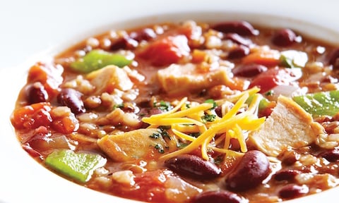 SOUPE FROMAGÉE AU POULET ET LÉGUMINEUSES