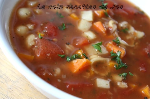 SOUPE MINESTRONE (pot à offrir)