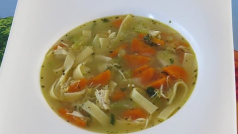 Soupe Poulet et Nouilles avec Fines Herbes et Citron de Campbells
