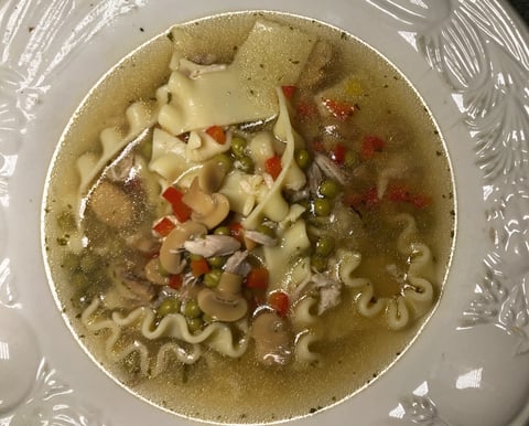 Soupe Poulet et Nouilles Revisitées