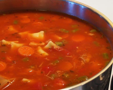 SOUPE-REPAS AUX LÉGUMES ET À LA VOLAILLE