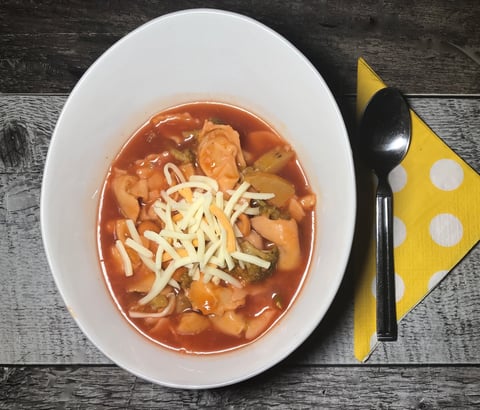 Soupe Tortellinis Légumes et Tomates