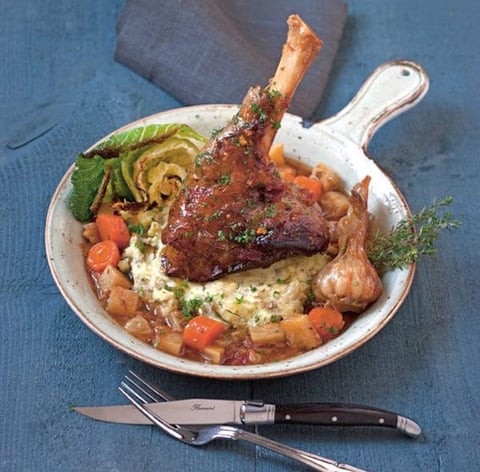 SOURIS D’AGNEAU AUX LÉGUMES RACINES