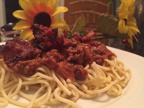 Spaghetti Sauce Circulaire et Bacon