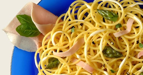 Spaghettinis dans une Sauce Rose et Verte