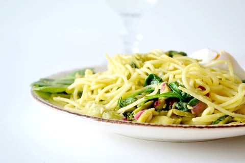 Spaghettis Sautés aux Légumes Verts