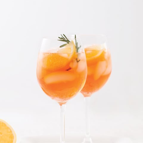 Spritz à L’orange, Citron et Romarin