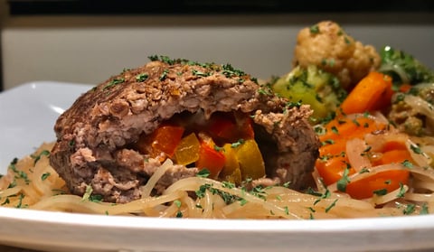 Roulés de Bœuf Farcis aux Poivrons