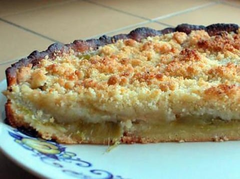 Tarte Crumble à la Rhubarbe