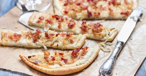 Tarte Flambée au Lard Fumé