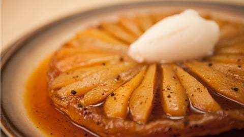 TARTE TATIN AU CARAMEL VANILLÉ DE TAHITI
