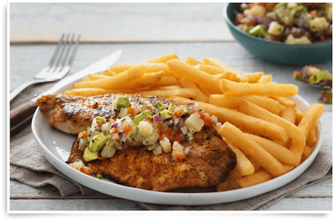 Tilapia à la mexicaine, Pico de Gallo à l’ananas et Superfries