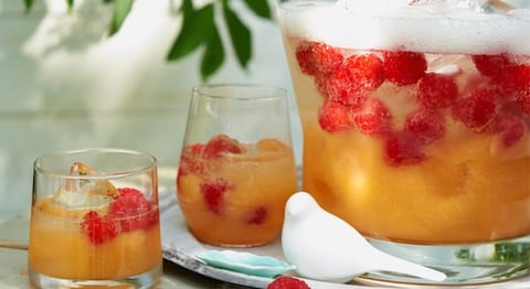 Un Cocktail au Vin Blanc et au Sherry la Sangria Blanche