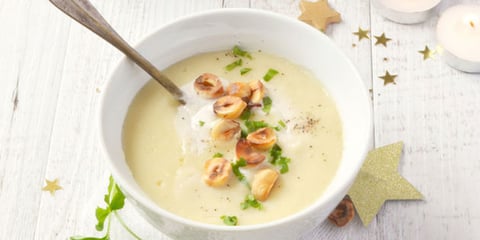 Velouté de Panais aux Noisettes Grillées