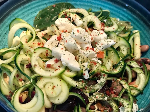 Zucchinis Spirales en Salade Savoureuse