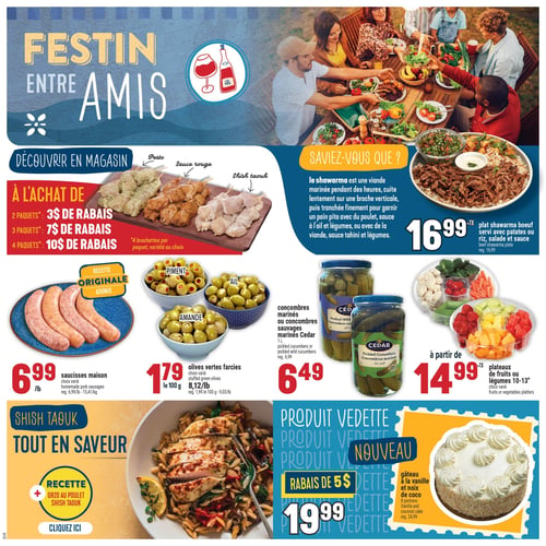 Circulaire Adonis - Page 4. La page met en vedette un thème de "Festin entre amis" avec une grande photo de personnes partageant un repas. Un plat de shawarma de bœuf servi avec patates ou riz, salade et sauce est offert à 16,99 $. Une section "Découvrir en magasin" propose des brochettes de poulet marinées (pesto, sauce rouge, shish taouk) avec des rabais progressifs : 3 $ de rabais à l'achat de 2 paquets, 7 $ pour 3 paquets et 10 $ pour 4 paquets. Chaque paquet contient 4 brochettes. On trouve aussi des saucisses maison, choix varié, à 6,99 $ la livre, et des olives vertes farcies (piment, ail, amande), choix varié, à 1,79 $ les 100 grammes. Les concombres marinés ou sauvages marinés Cedar de 1 litre sont à 6,49 $. Des plateaux de fruits ou légumes de 10 à 13 pouces, choix varié, sont disponibles à partir de 14,99 $. Enfin, un produit vedette nouveau est présenté : un gâteau à la vanille et noix de coco de 8 portions, à 19,99 $ après un rabais de 5 $. Une section est dédiée à une recette d'orzo au poulet shish taouk.
