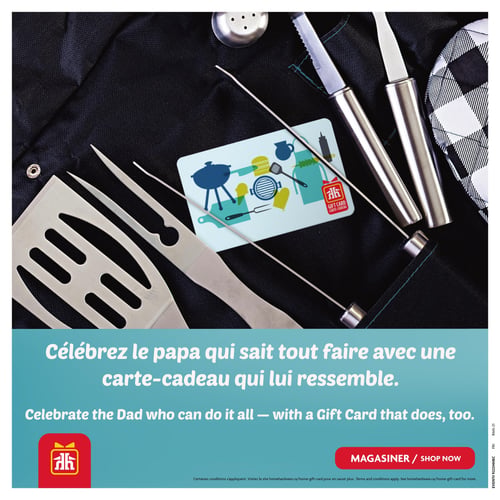 Circulaire Home Hardware - Page 5. La page met en vedette une carte-cadeau Home Hardware, présentée au centre d'un assortiment d'outils de barbecue, incluant une spatule, une fourchette, des brochettes et un couteau, posés sur un tablier foncé. La carte-cadeau elle-même est illustrée avec des icônes de grill, de burger et d'ustensiles de cuisson. Le texte principal en français dit : "Célébrez le papa qui sait tout faire avec une carte-cadeau qui lui ressemble." Un bouton rouge invite à "MAGASINER". Des conditions s'appliquent; visitez homehardware.ca/home-gift-card pour plus de détails.