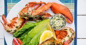 Homards Grillés au Beurre de Citron et d'Estragon