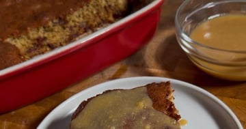 Gâteau aux Dattes et Sauce au Caramel