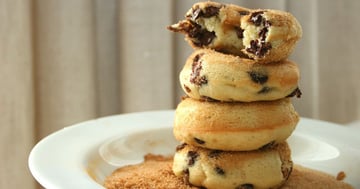 Beignets aux Pépites de Chocolat et à la Farine de Coco – sans Lait ni Gluten