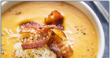 POTAGE CRÉCY AU BACON ET CHEDDAR
