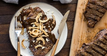 BIFTECK AVEC SAUCE MOUTARDE BALSAMIQUE