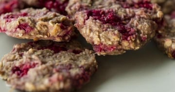 Biscuits Moelleux à L'avoine, à la Framboise et au Sirop D'érable