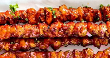 Brochettes de Poulet à la Sauce BBQ