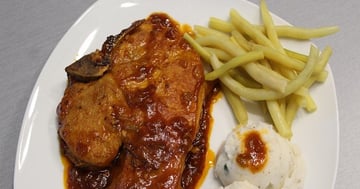 Côtelettes de Porc en Sauce