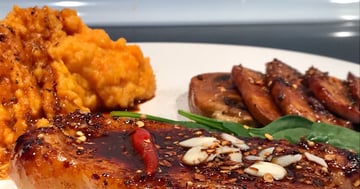 Cotelettes de Porc Mariné dans la Sauce Diana Original