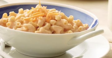 MACARONI AU FROMAGE SIMPLÉDÉLICIEUX DANS SA CASSEROLE
