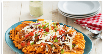 Nachos au Porc Effiloché et aux Frites Gaufrées Épicées