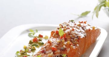 Plat de Pavé de Saumon au Beurre D’épices Douces (Menu St-Valentin)