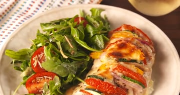 POITRINE DE POULET PRIMAVERA (FARCIE AUX LÉGUMES)