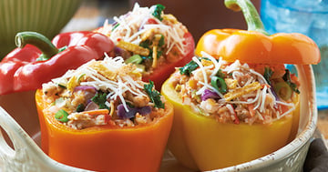 Poivrons Farcis au Poulet avec Chipotle et Cheddar