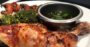 Poulet Cuit au Four, Riz Basmati et Légumes