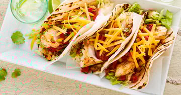 Tacos au Cheddar et au Poisson