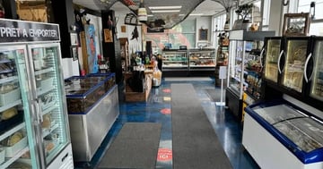 Concours Gagnez un souper de crabe pour deux personnes, avec bouteille de vin et accompagnements inclus!