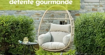 Concours Gagnez l'une des 2 chaises suspendues Club Piscine d’une valeur de 700 $ chacune !