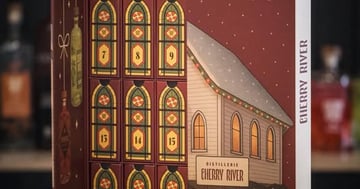 Concours Gagne ton calendrier de l’Avent Cherry River, rempli de nos spiritueux!