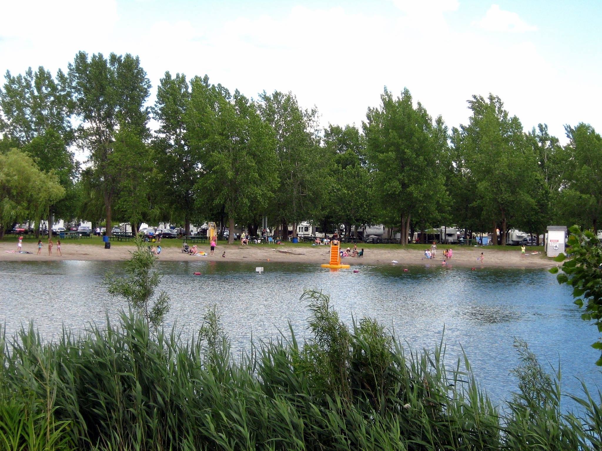 Camping Du Lac Mineur - Nature Plein Air