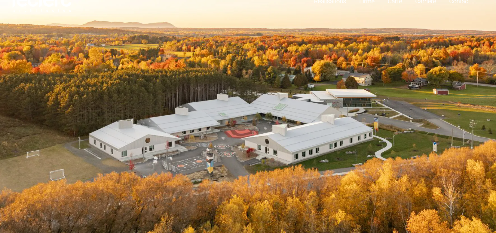 Leclerc Architectes - Adaptation au Milieu et à la Communauté
