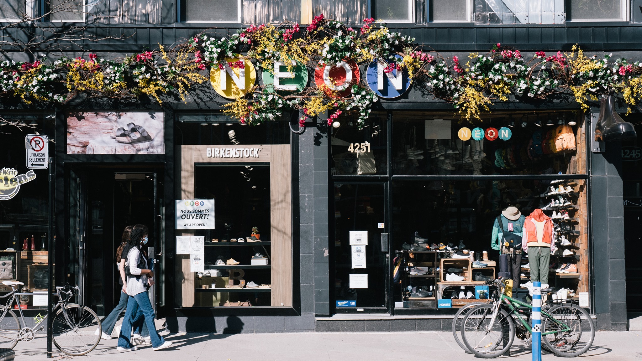 NEON - Magasin de Vêtements et Chaussures