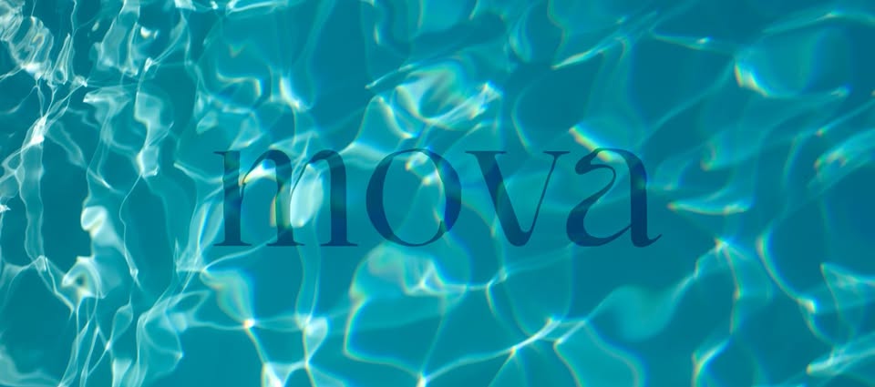 Piscines Mova - Piscines Creusées et Couloirs de Nage en Fibre de Verre