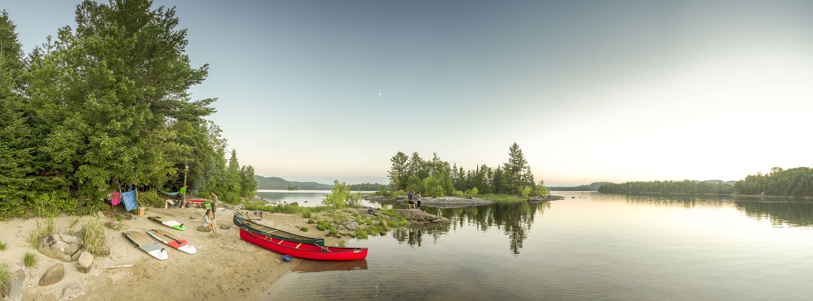 Poisson Blanc - Camping Sauvage Location Canots Kayak